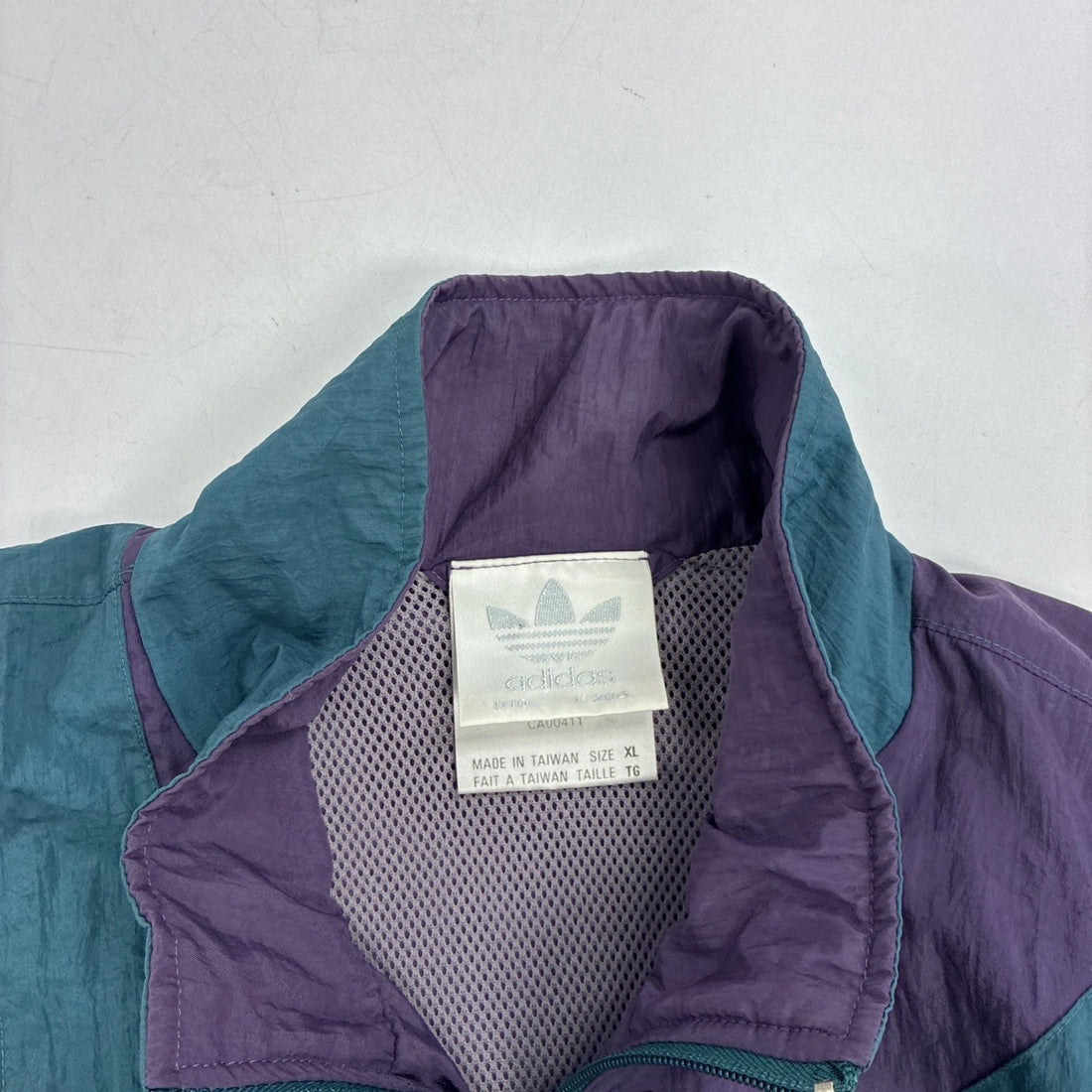 Vintage Adidas Windbreaker Light Jacket Size XL