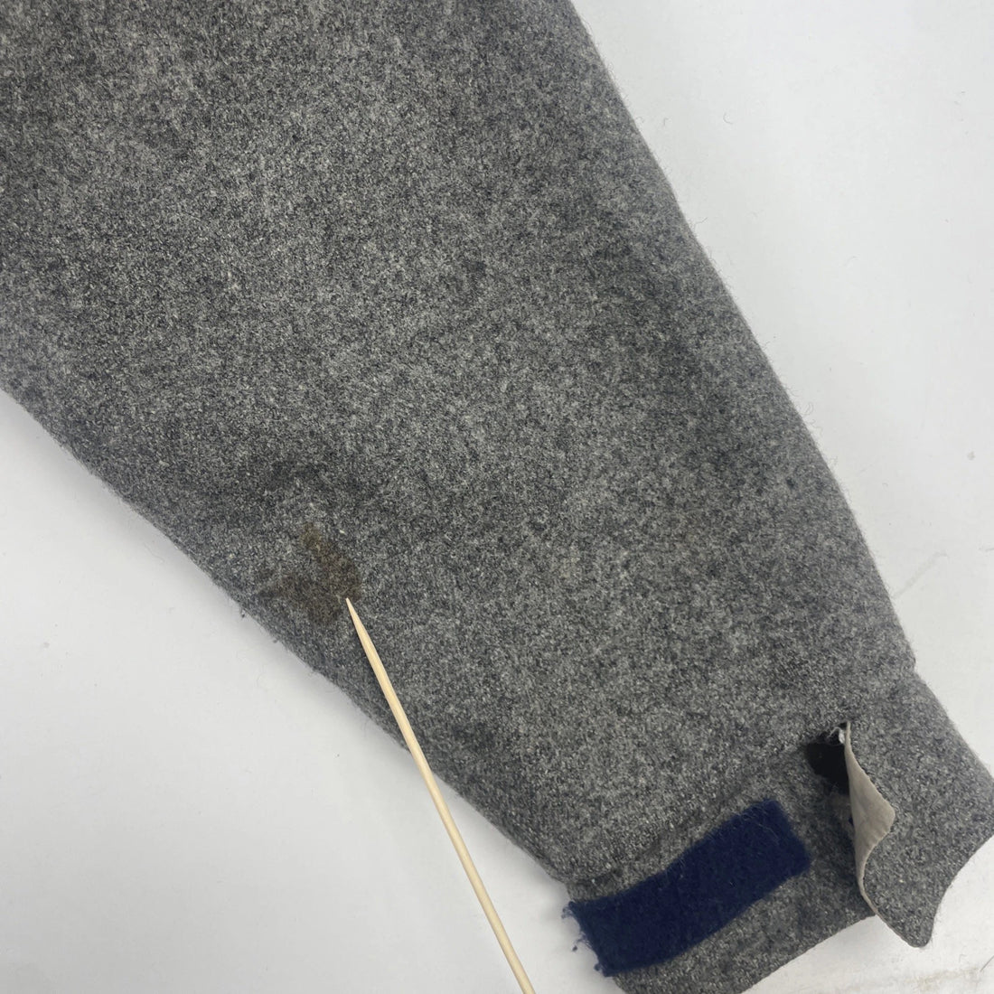 Vintage Woolrich Wool Coat Jacket Size Medium Gray Plaid Lined