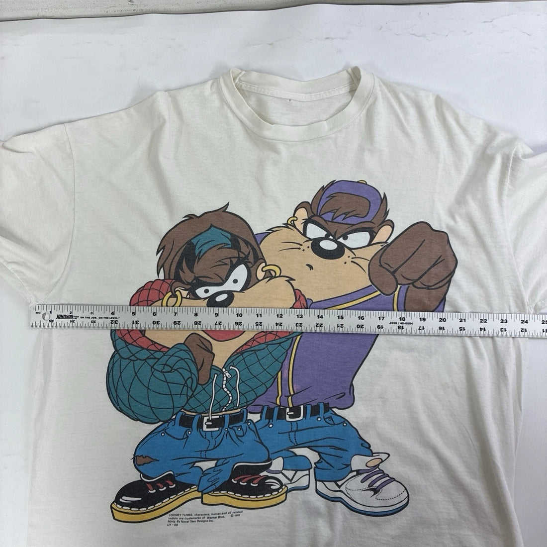 Vintage Taz She Devil Looney Tunes T-Shirt Size XL 90s
