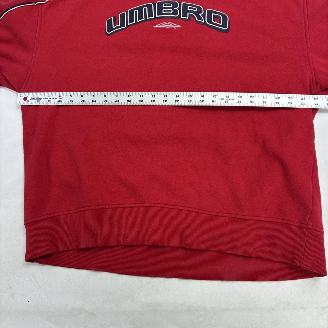 Umbro Crewneck Sweatshirt Size XL Red Embroidered