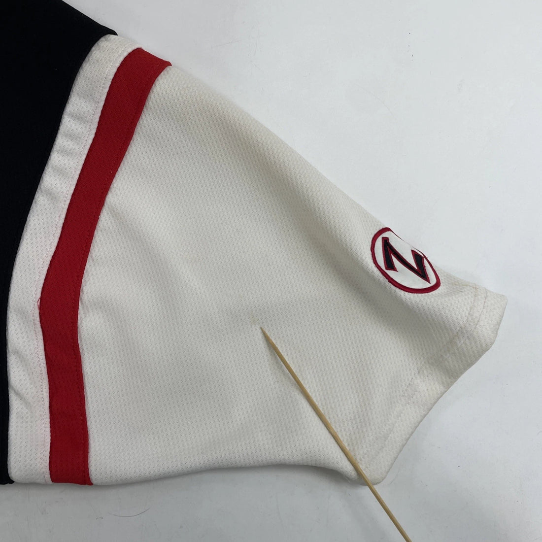 UNO Mavericks Zephyr Authentic Hockey Jersey Size 56 NCAA