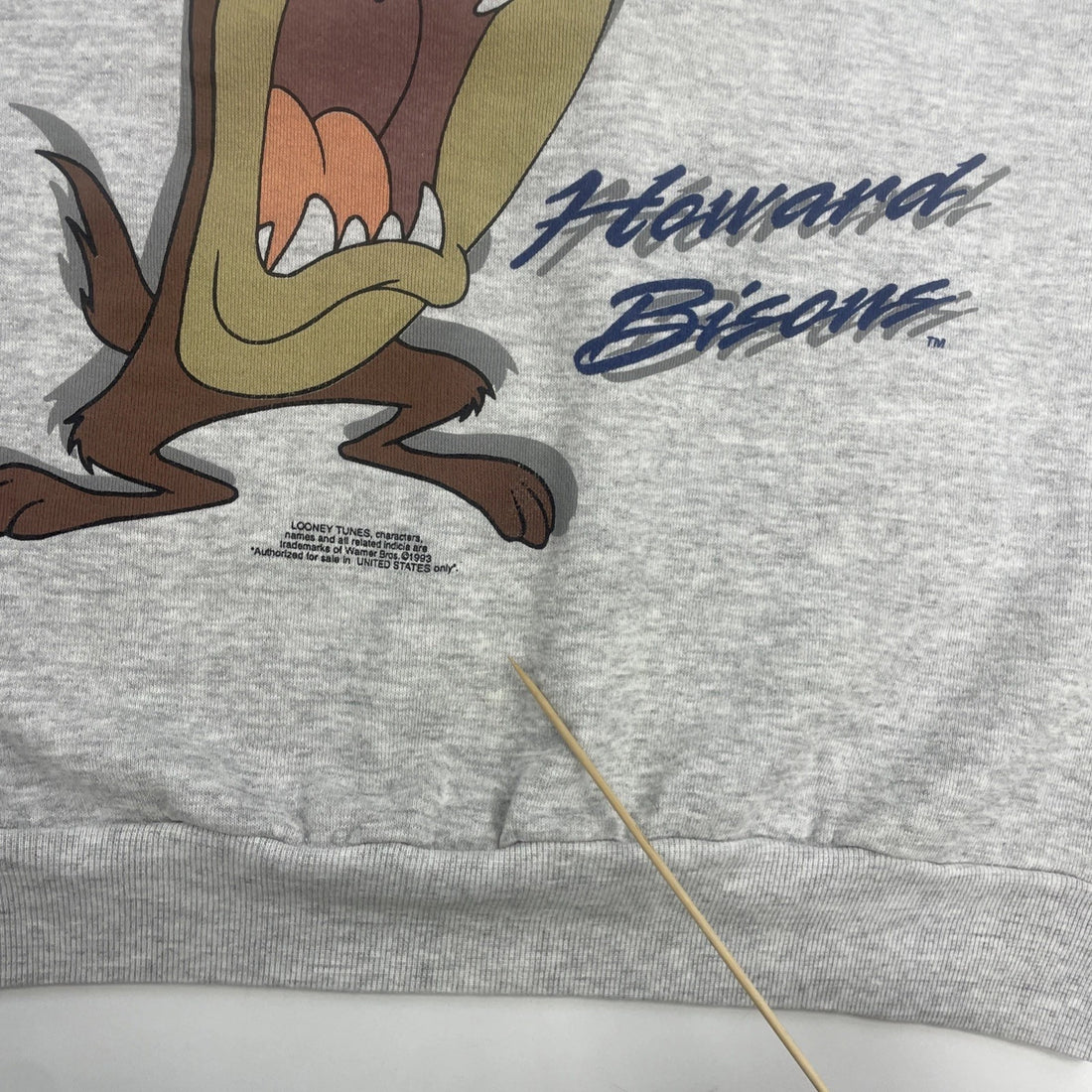 Vintage Howard Bisons Taz Looney Tunes Crewneck Sweatshirt Size XL