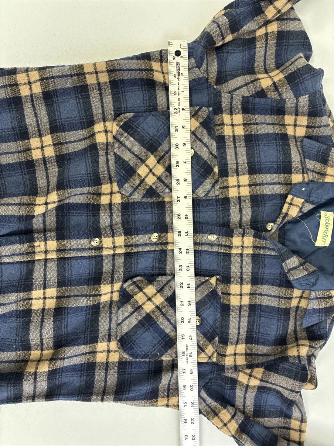 Vintage St John's Bay Wool Button Up Shirt Size Medium Plaid