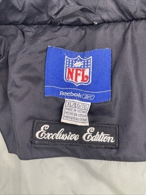 Vintage Oakland Raiders Reebok Puffer Jacket Size XL Exclusive Edition NFL