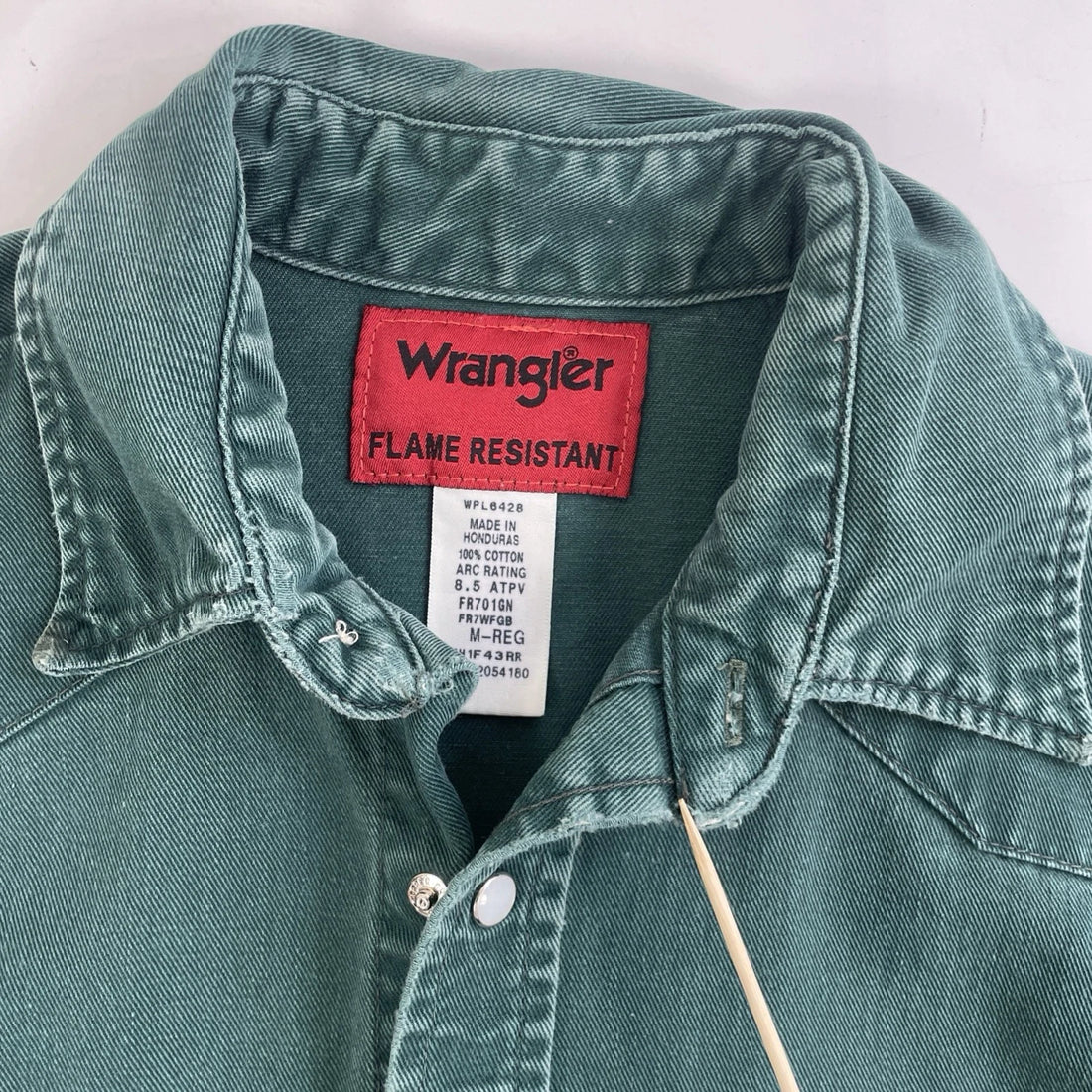 Wrangler Western Pearl Snap Shirt Size Medium Green Flame Resistant