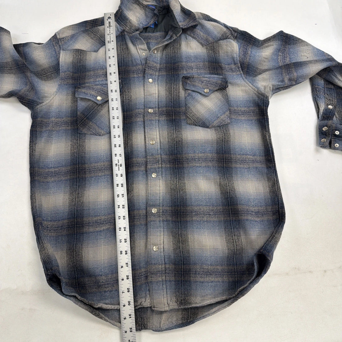 Pendleton High Grade Western Wool Button Up Shirt Size Large Long