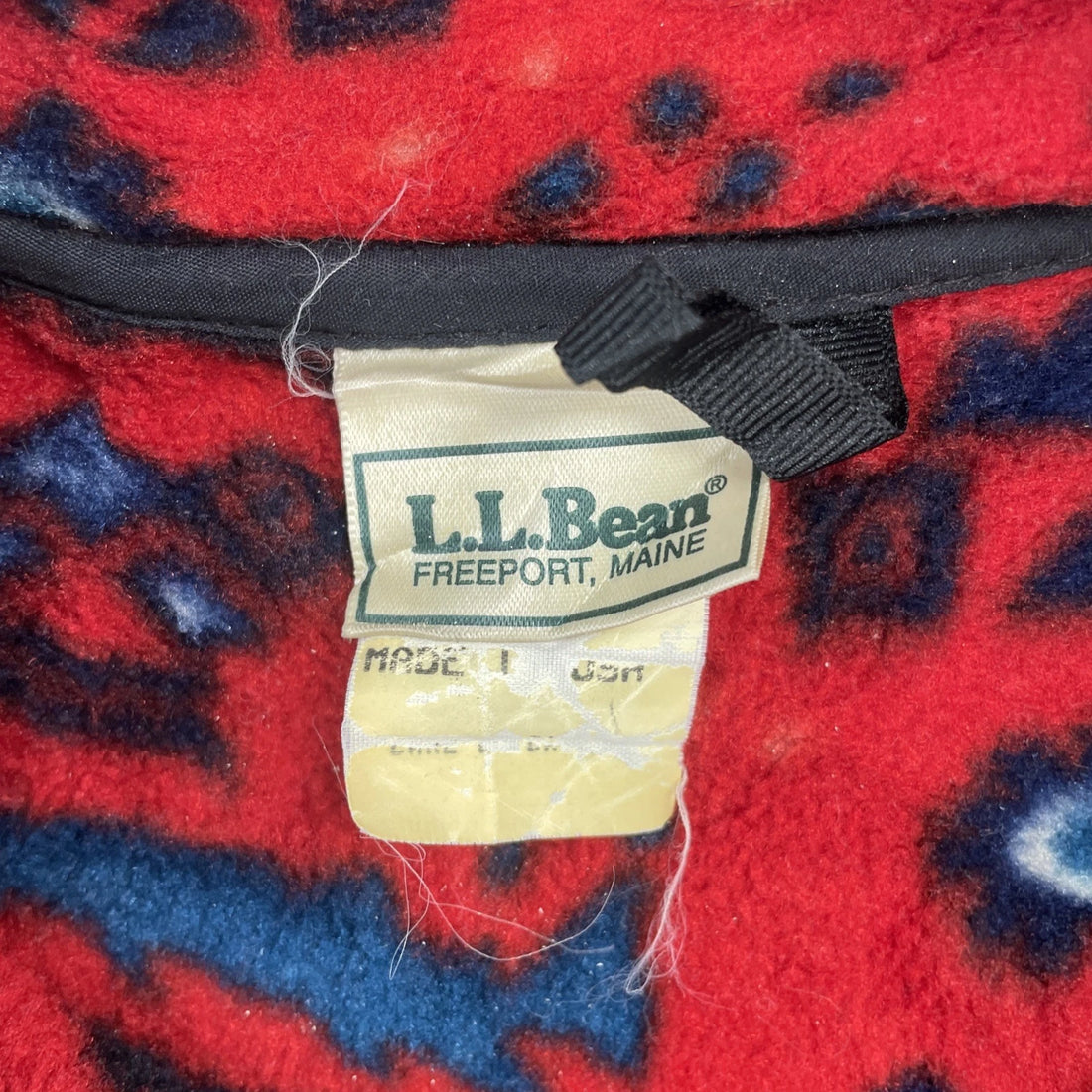 Vintage L.L. Bean Snap T Fleece Jacket Womens Size Medium Aztec Animal Print