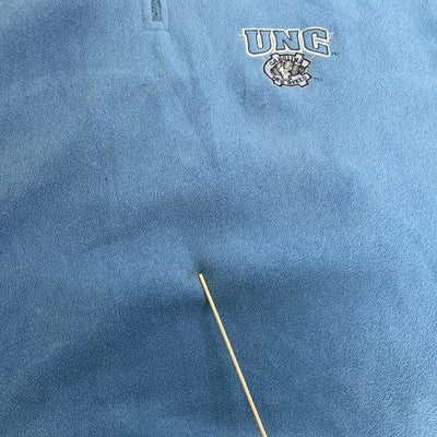 North Carolina Tar Heels UNC Pullover Fleece Sweatshirt Size Medium NCAA