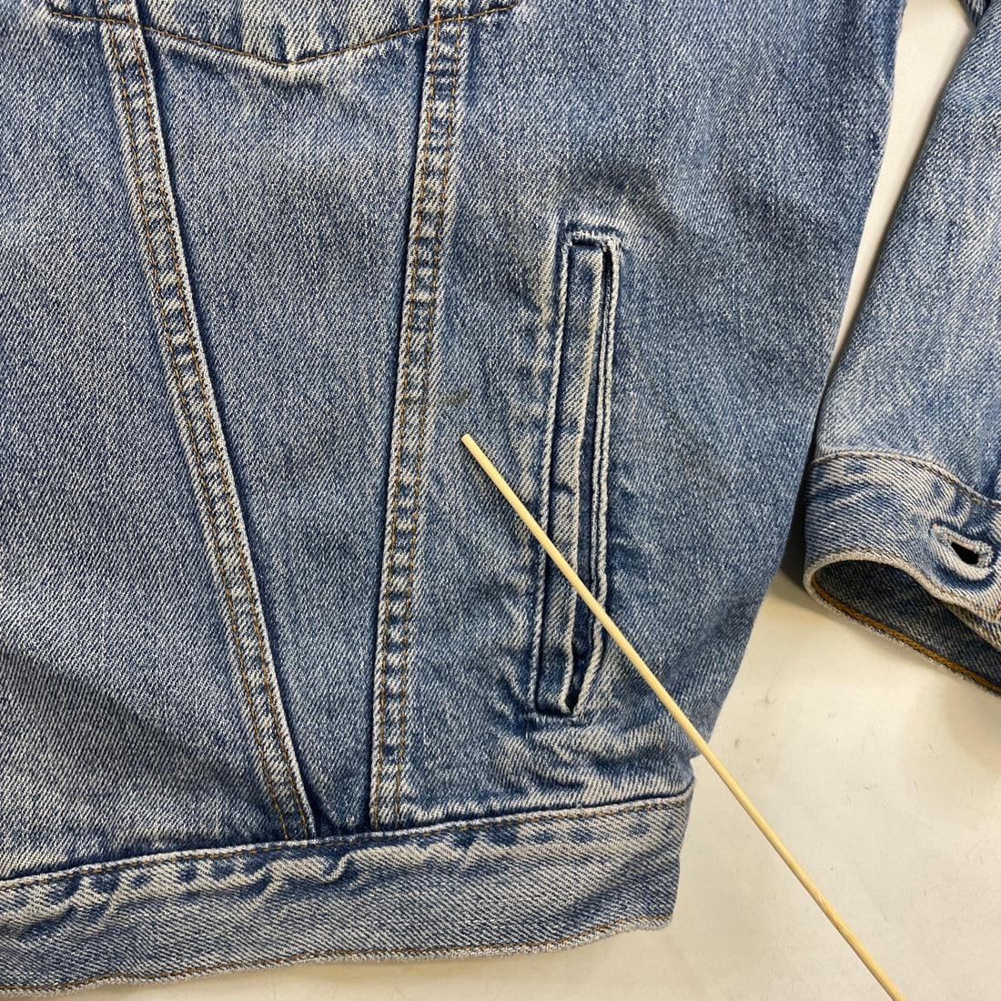 Vintage Levi's Denim Trucker Jacket Size Large