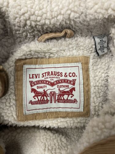 Vintage Levi Strauss & Co Corduroy Parka Jacket Size Large Sherpa Lined Beige