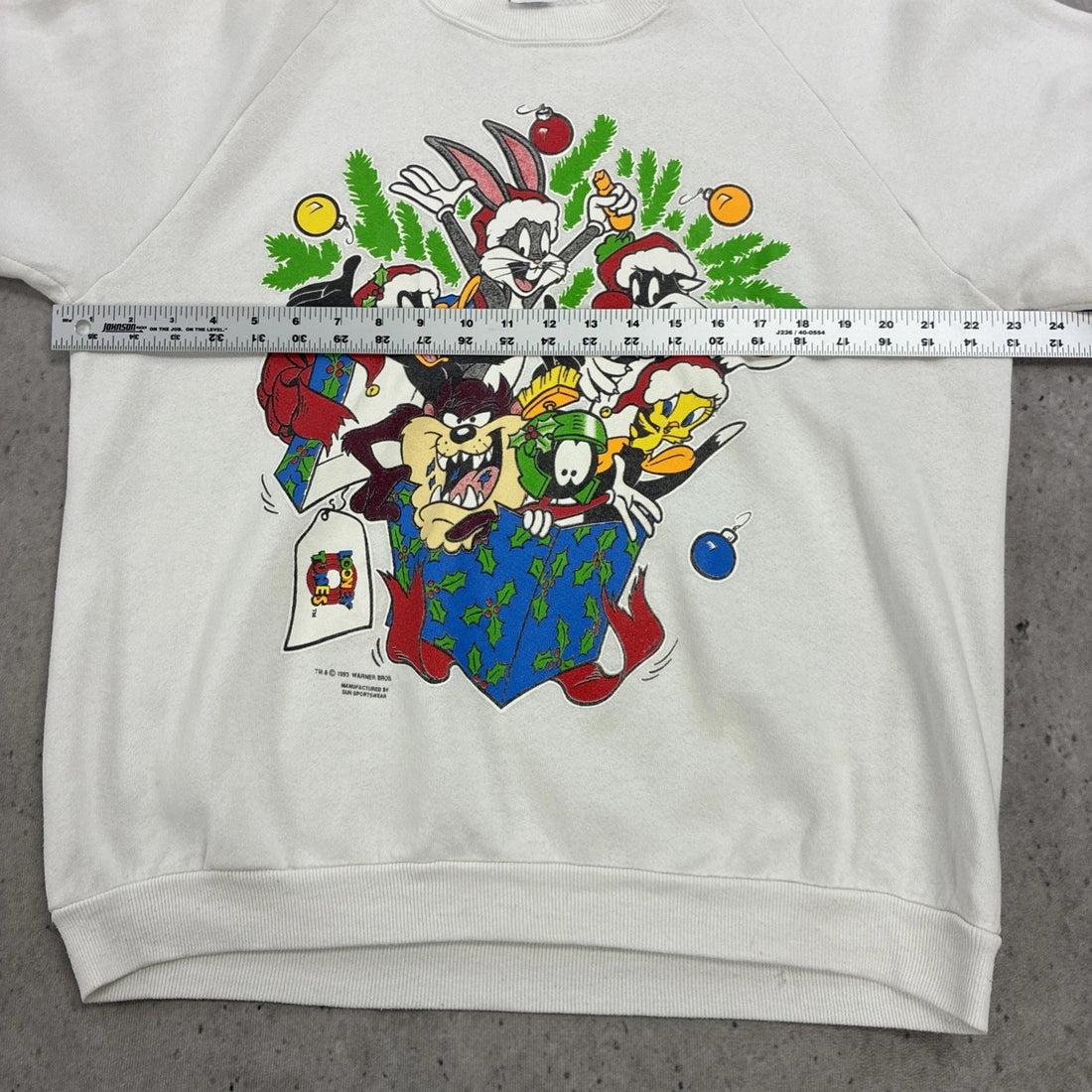 Vintage Bugs Bunny Looney Tunes Christmas Crewneck Sweatshirt Size XL