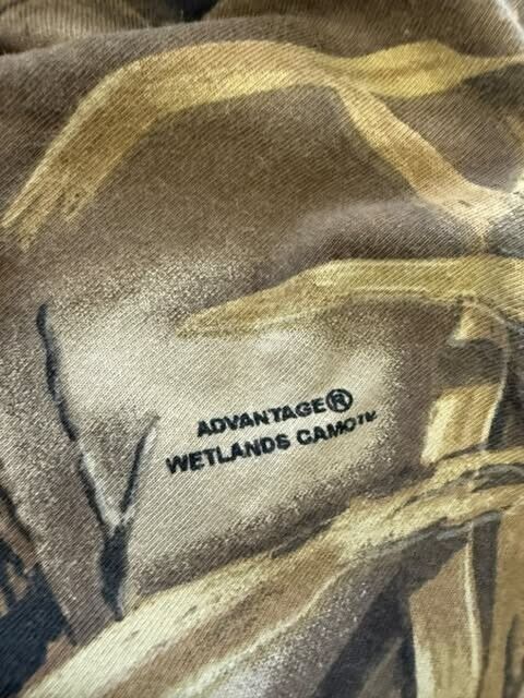 Vintage Advantage Wetlands Camo Long Sleeve T-Shirt Size Large Camoflauge