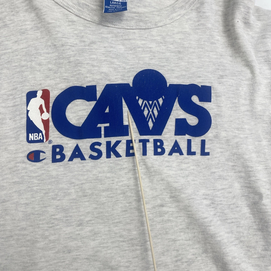Vintage Cleveland Cavaliers Champion T-Shirt Size Large 90s NBA