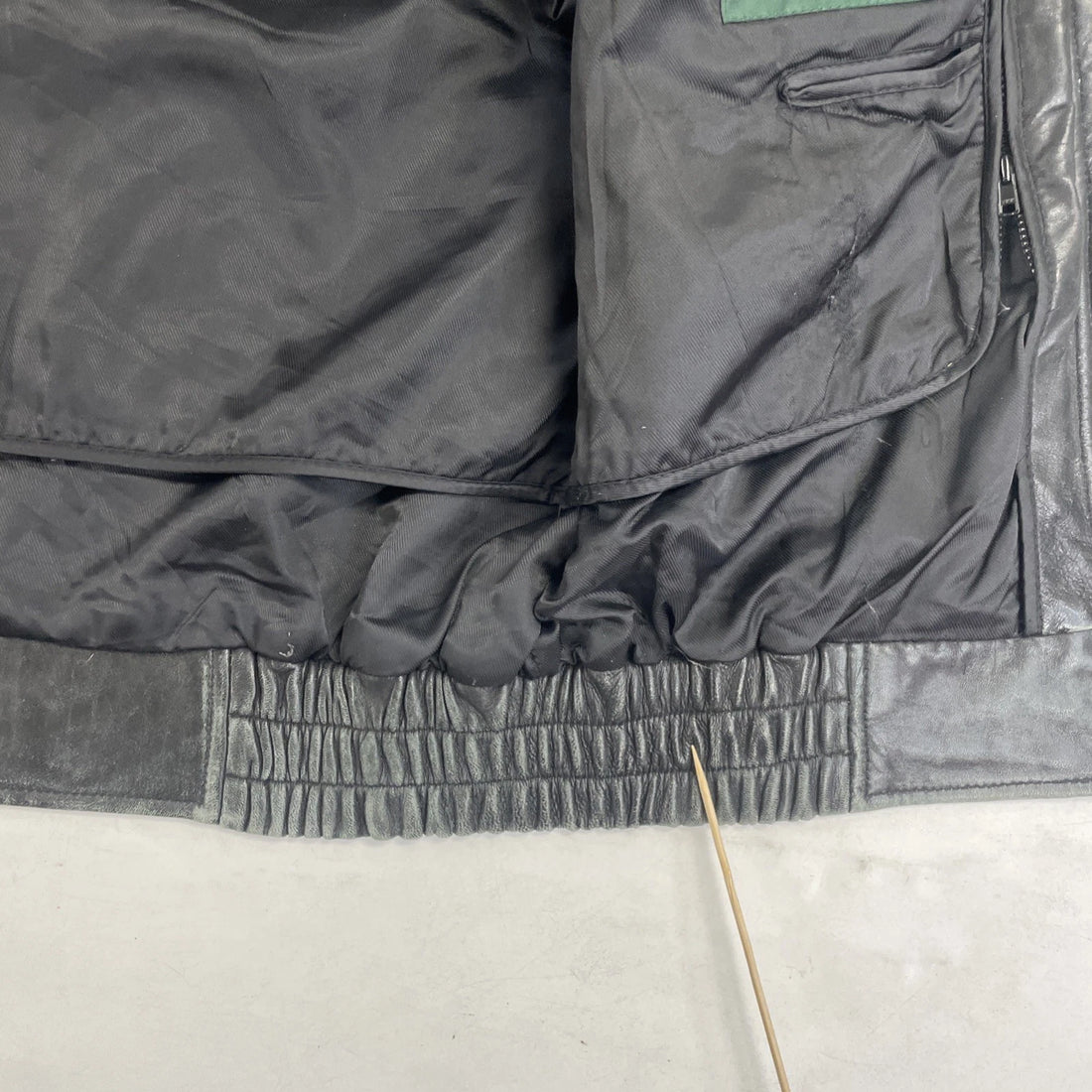 Danier Leather Bomber Jacket Size Medium