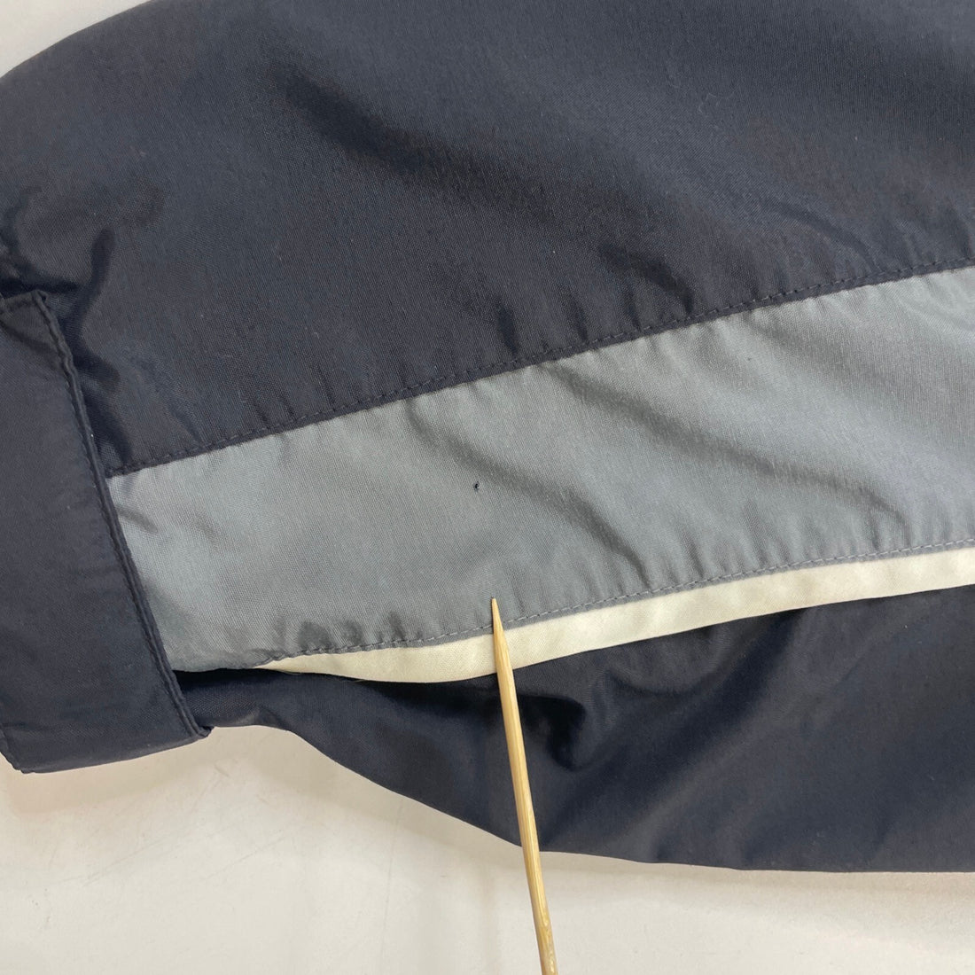 Nike Windbreaker Light Jacket Size Large Black