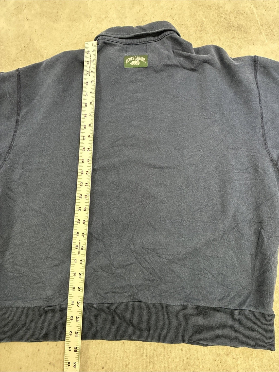 Vintage Roots Canada 1/4 Zip Pullover Sweatshirt Size Medium