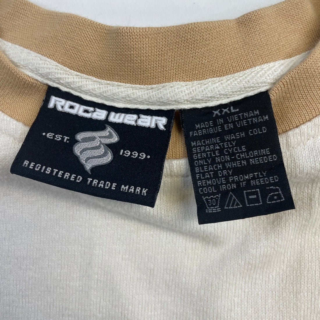Vintage Rocawear Long Sleeve T-Shirt Size 2XL Embroidered Spell Out Y2K
