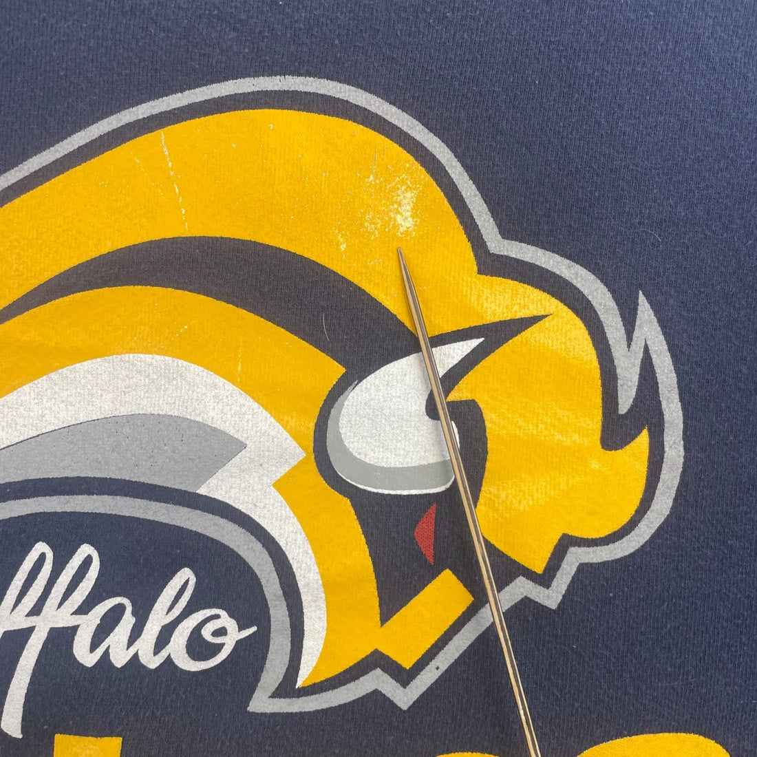 Vintage Buffalo Sabres Sweatshirt Crewneck Size XL NHL