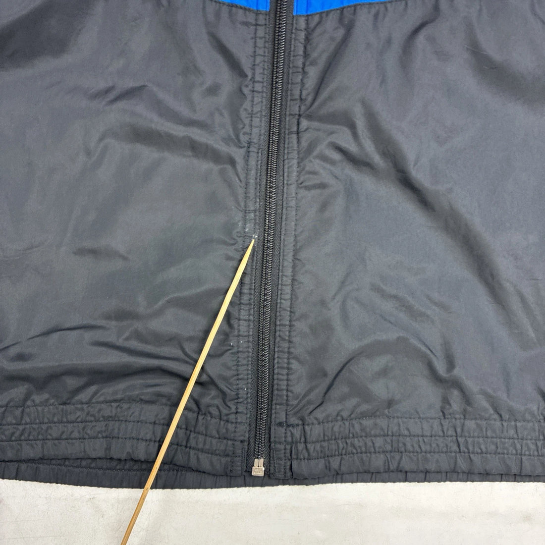 Vintage Adidas Windbreaker Light Jacket Size XL