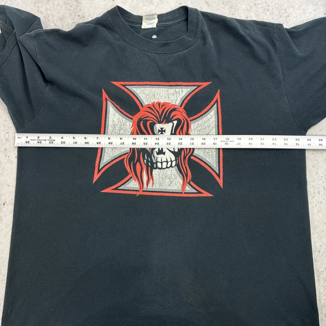 Vintage Triple H Wrestling T-Shirt Size XL 2004 WWE