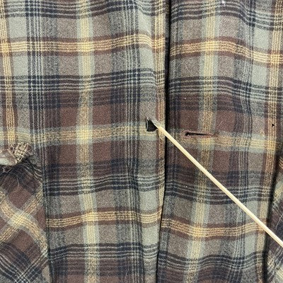 Vintage Pendleton Wool Button Up Shirt Size Large Plaid