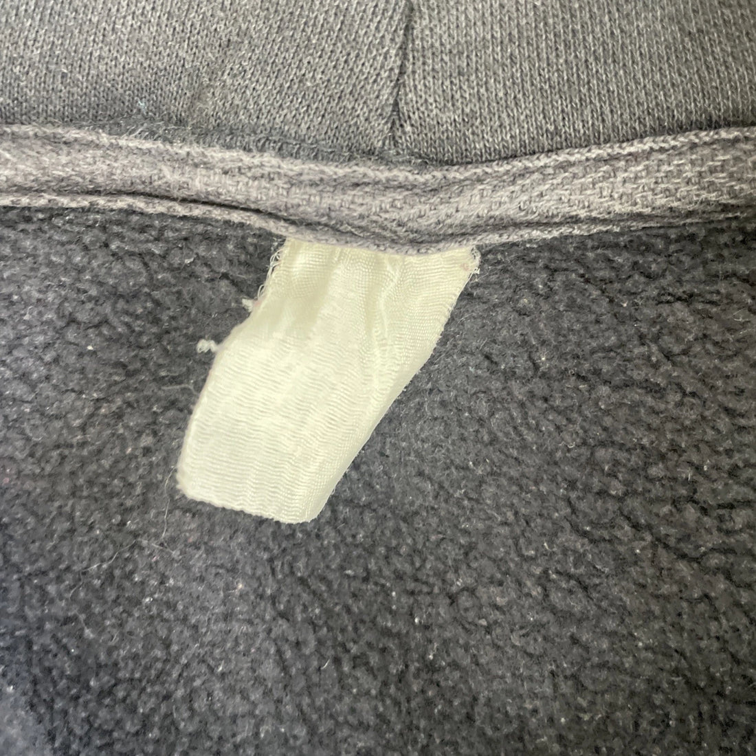 Vintage Matchbox Twenty Sweatshirt Hoodie Size Large Band Distressed 2000