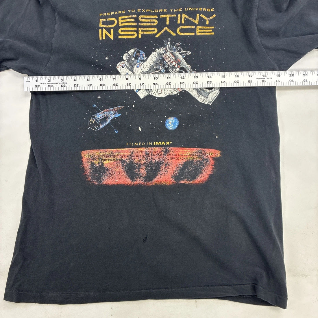 Vintage Destiny In Space Smithsonian Imax T-Shirt Size Medium 90s