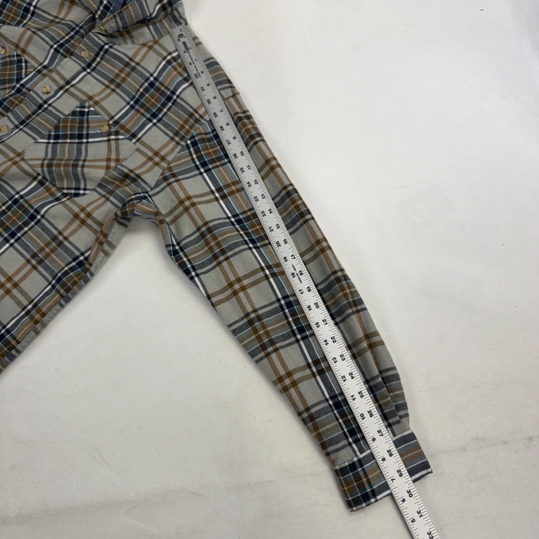 John Blair Button Up Shirt Size Medium Plaid