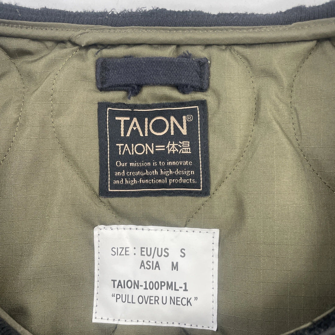 Taion Quilted Jacket Size Small Pull Over U Neck