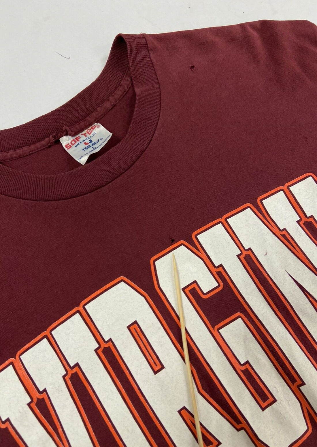 Vintage Virginia Tech Hokies T-Shirt Size Large Red 90s NCAA