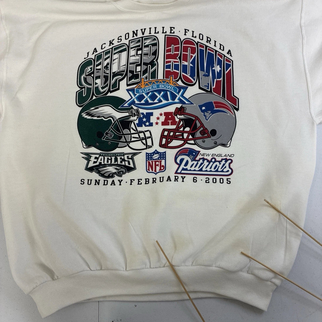 Vintage Eagles Patriots Super Bowl XXXIX Sweatshirt Crewneck Size XL 2005 NFL