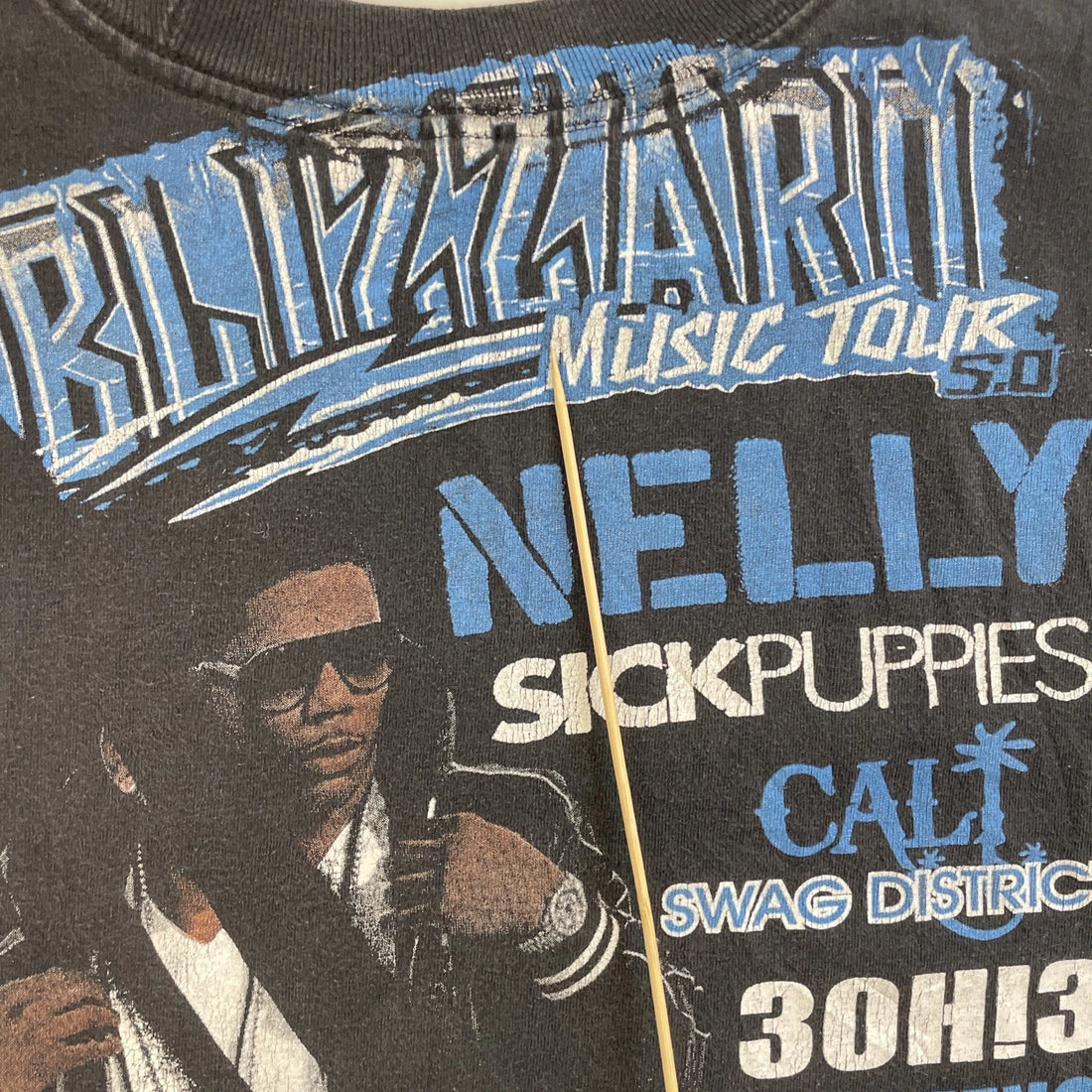 Nelly 5.0 Blizzard Music Tour T-Shirt Size XL 2011