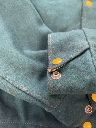 Vintage Inuvik Wool Varsity Jacket Size Medium Green