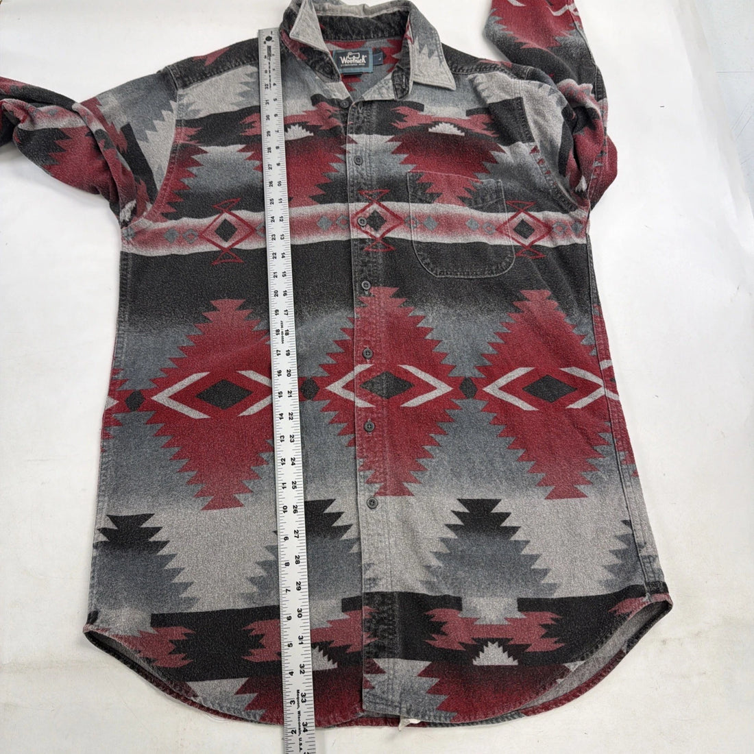 Vintage Woolrich Western Aztec Button Up Shirt Size Large