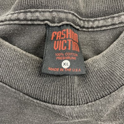 Vintage Alien Fashion Victim T-Shirt Size XL 1995 90s