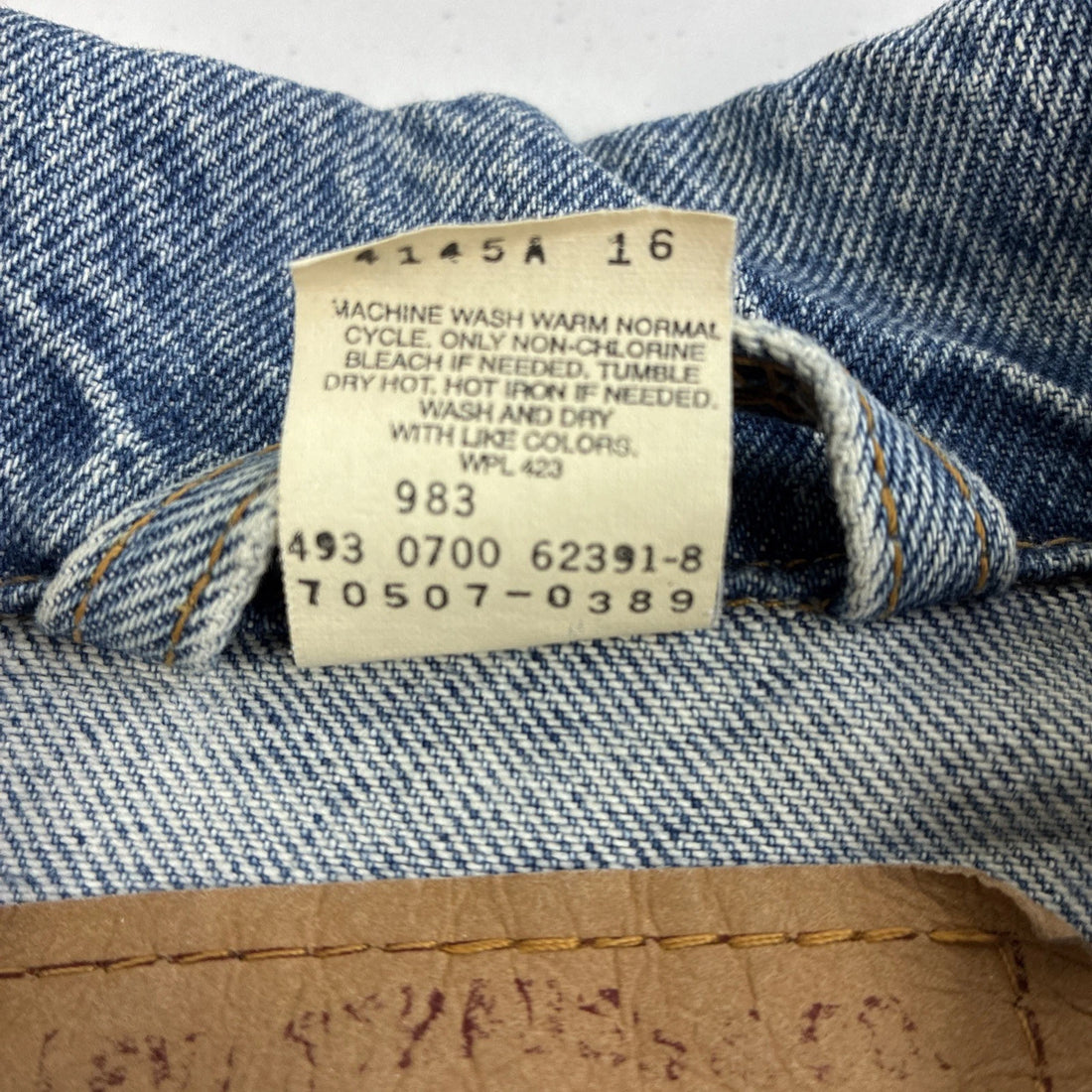 Vintage Levi's Denim Trucker Jacket Size XL