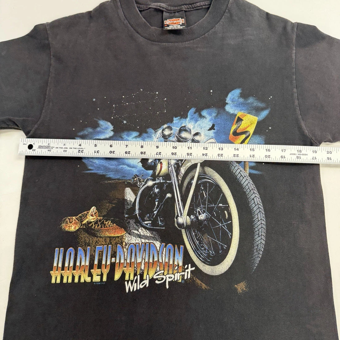 Vintage Harley Davidson Wild Spirit T-Shirt Size Medium 1998 90s