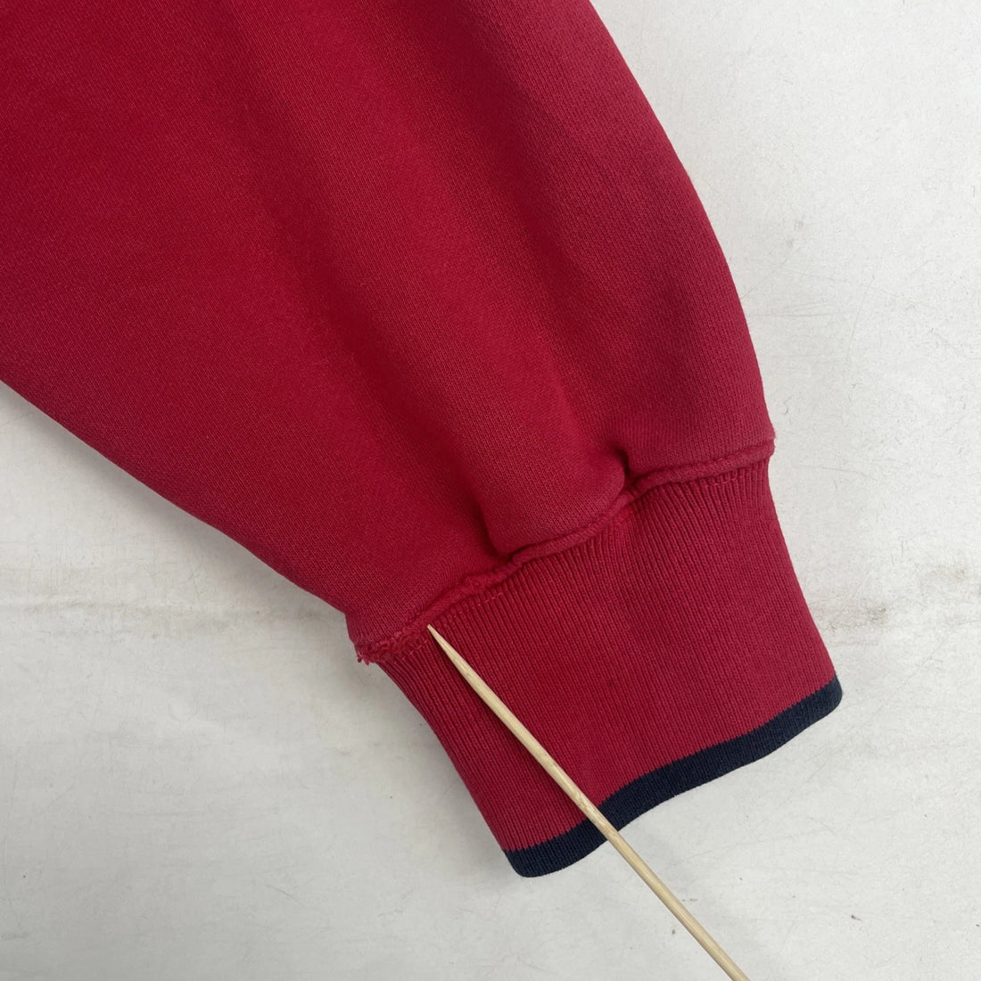 Minnie Mouse Disney Crewneck Sweatshirt Size XL Red