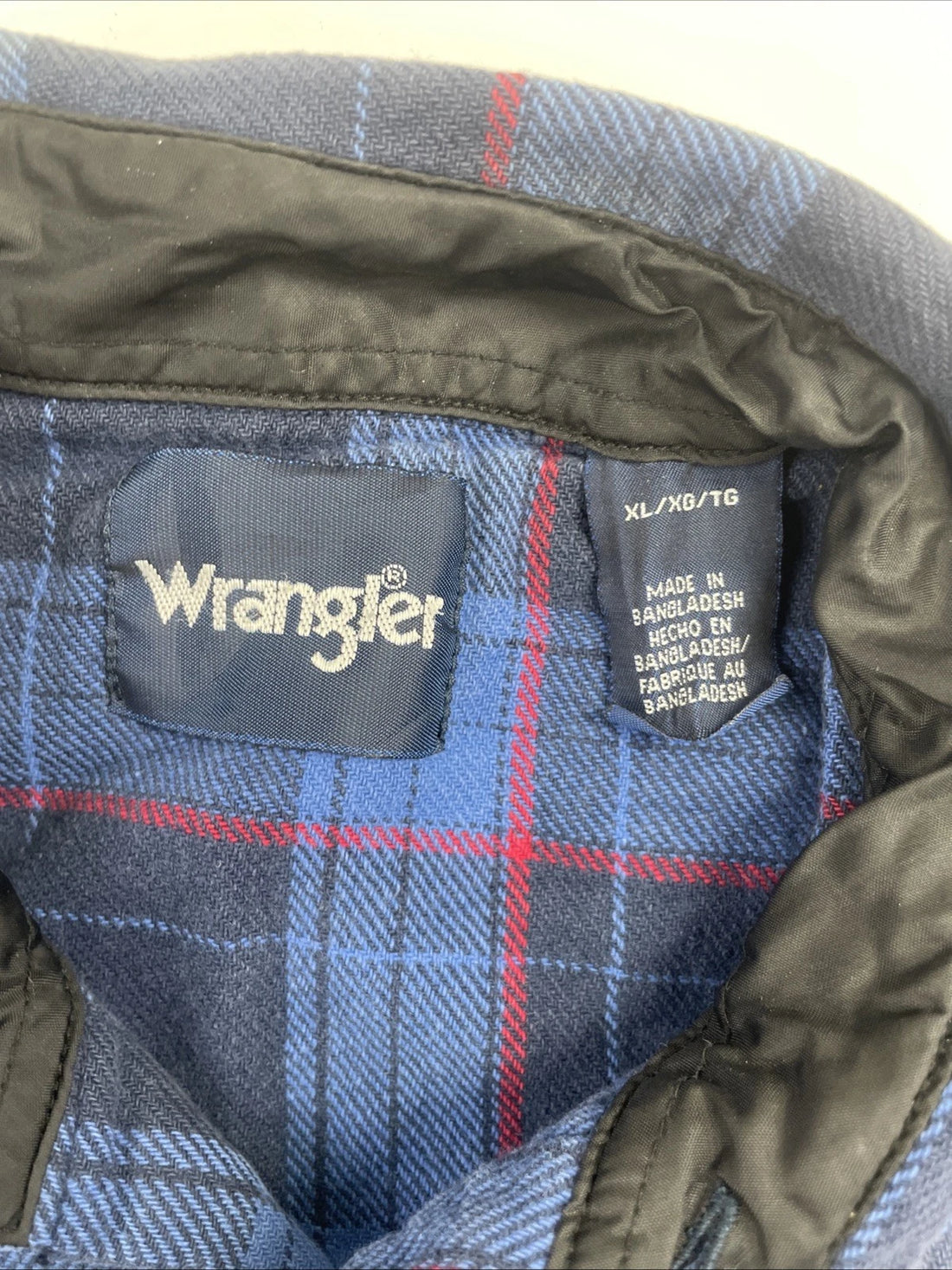 Vintage Wrangler Pearl Snap Shirt Size XL Blue Plaid