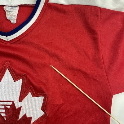 Vintage Team Canada CCM Hockey Jersey Size XS 90s IIHF