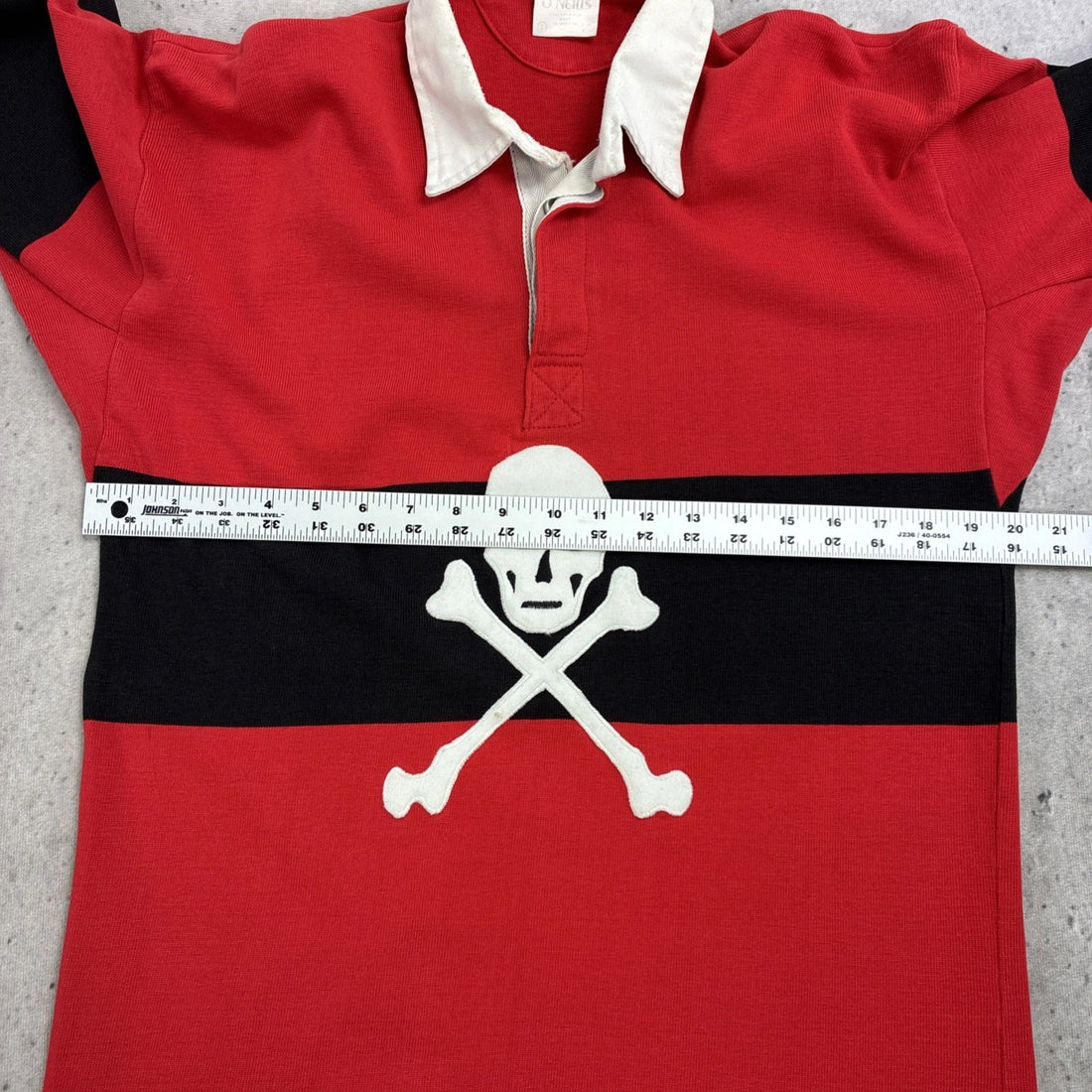 Vintage Skull Crossbones O'Neills Rugby Shirt Size Large
