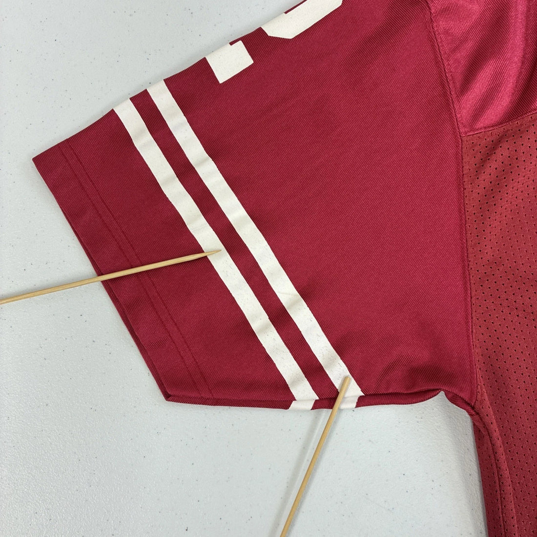 Vintage Wisconsin Badgers Adidas Football Jersey Size XL NCAA