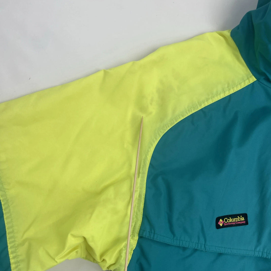Vintage Columbia Powder Keg Windbreaker Light Jacket Size Large