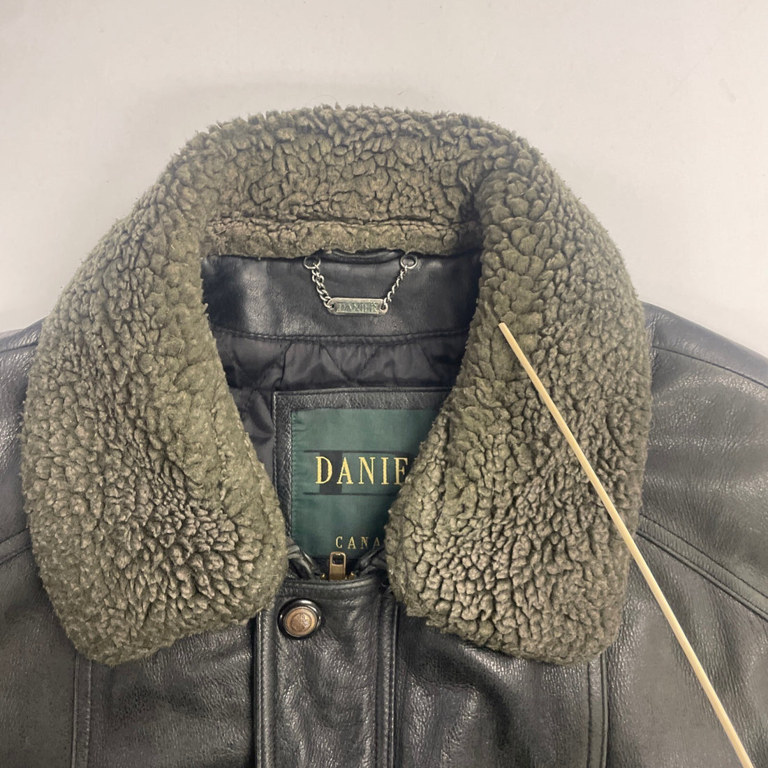 Vintage Danier Leather Bomber Jacket Sherpa Collar Size Large