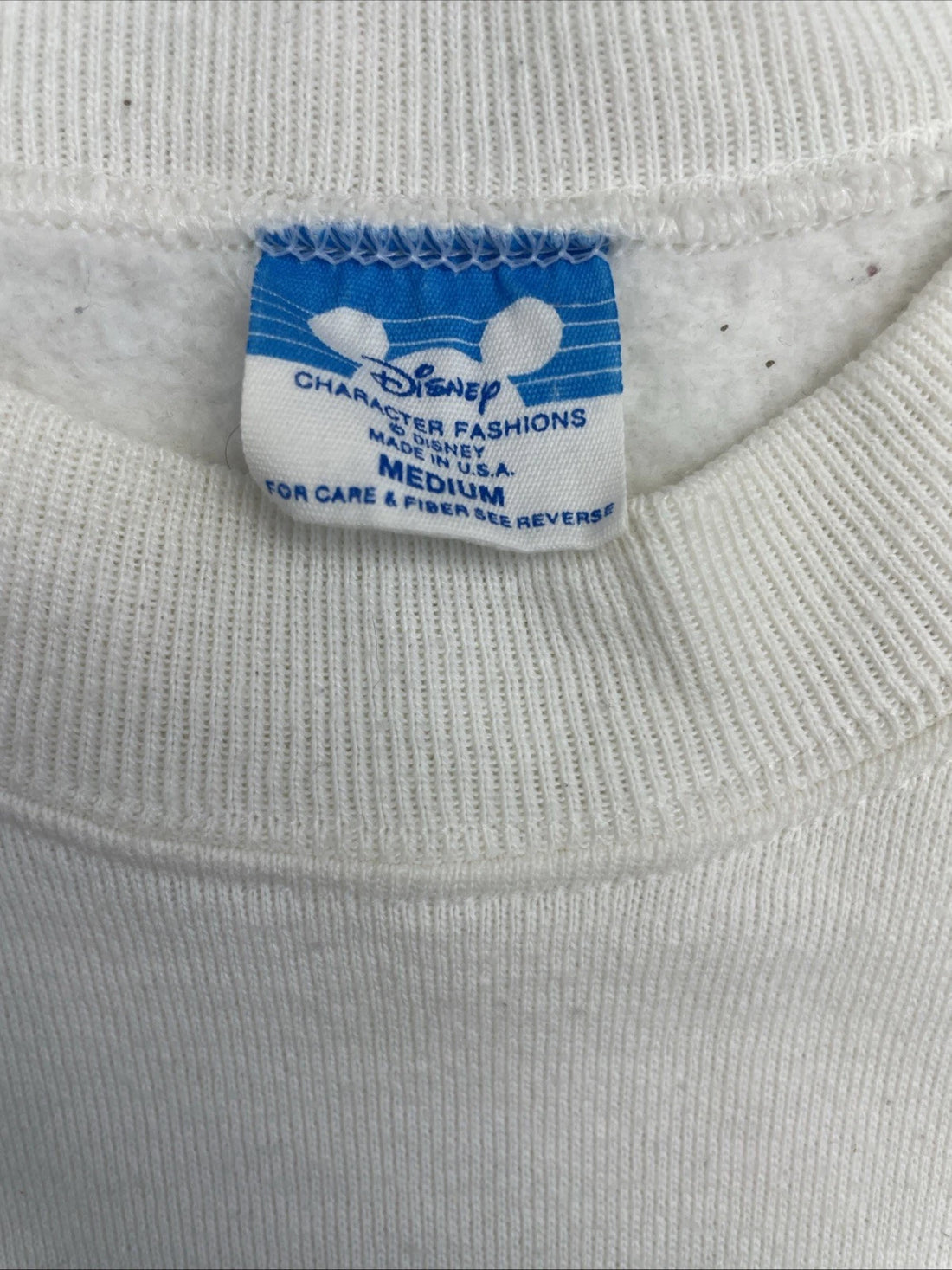 Vintage Epcot Center Flags Disney Crewneck Sweatshirt Size Medium 80s