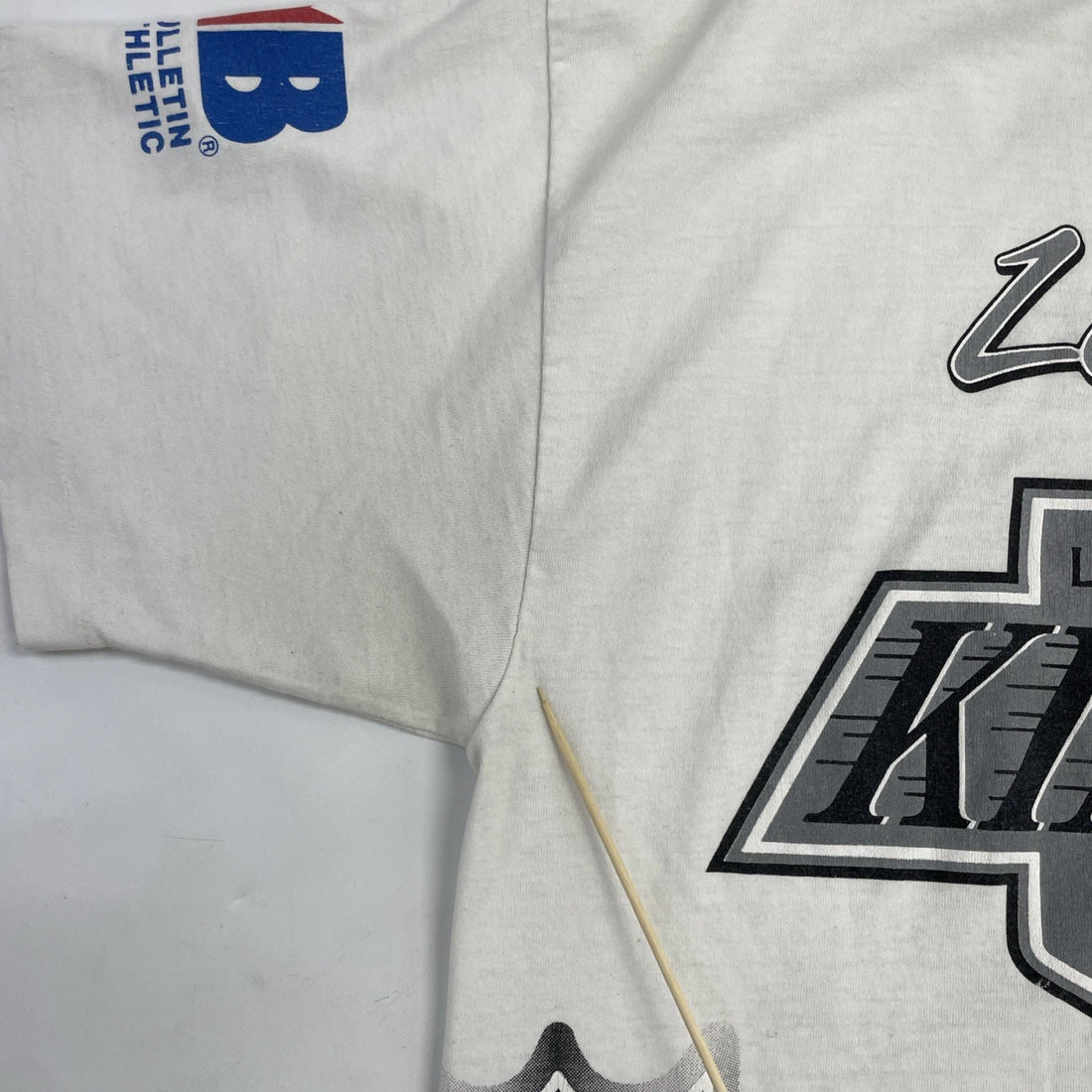 Vintage Los Angeles Kings Bulletin Athletic T-Shirt XL All Over Print 90s NHL