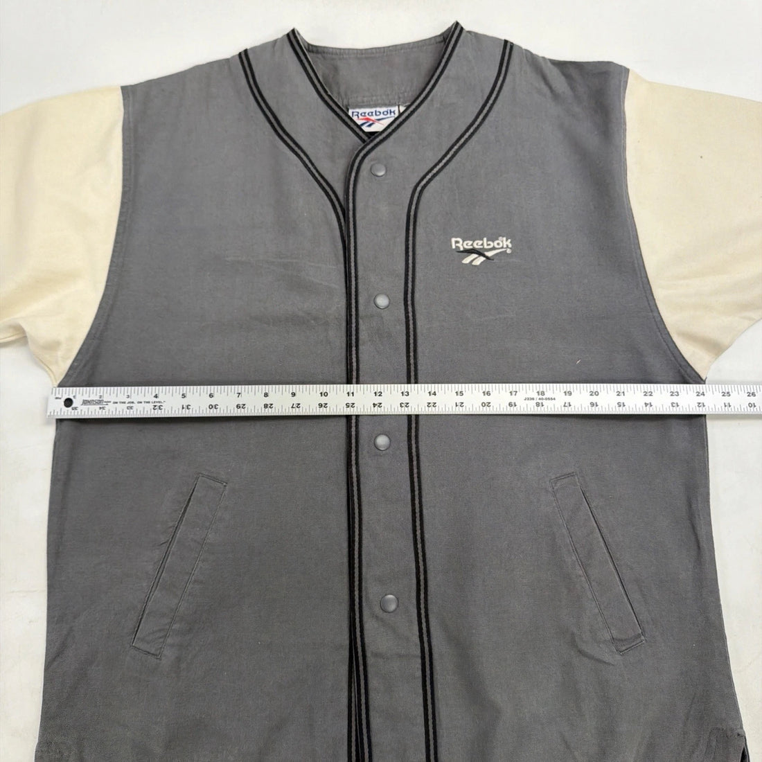 Vintage Reebok Baseball Jersey Size Medium Gray
