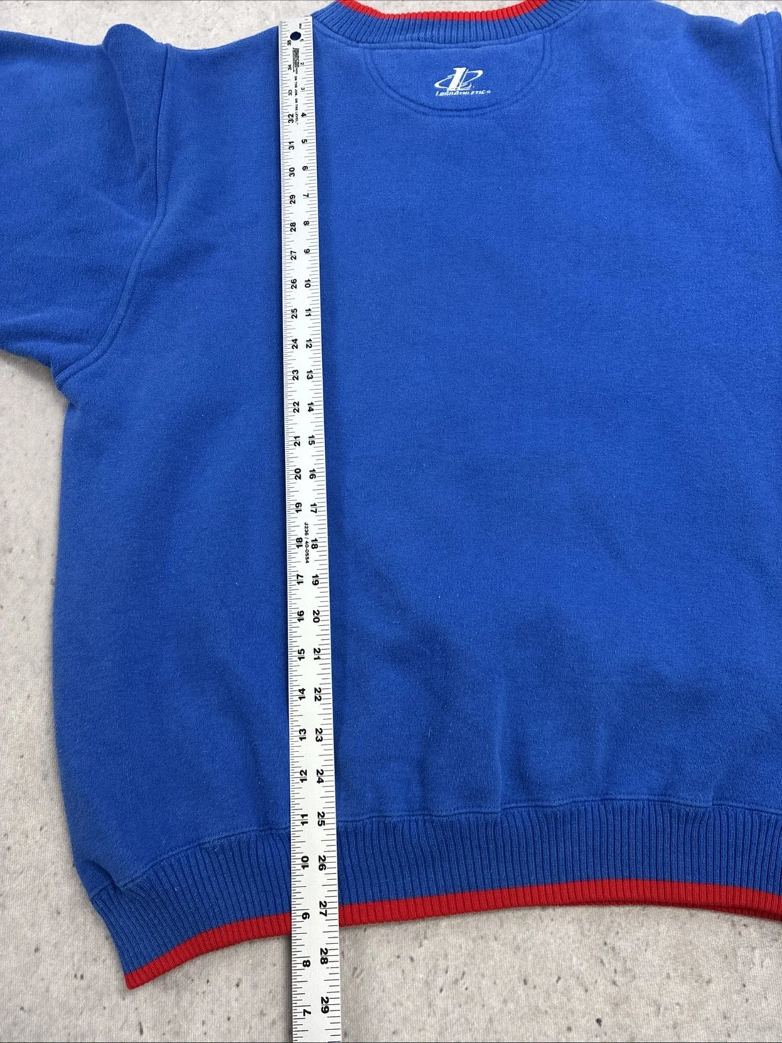 Vintage New England Patriots Logo Athletic Sweatshirt Crewneck Size Large NFL