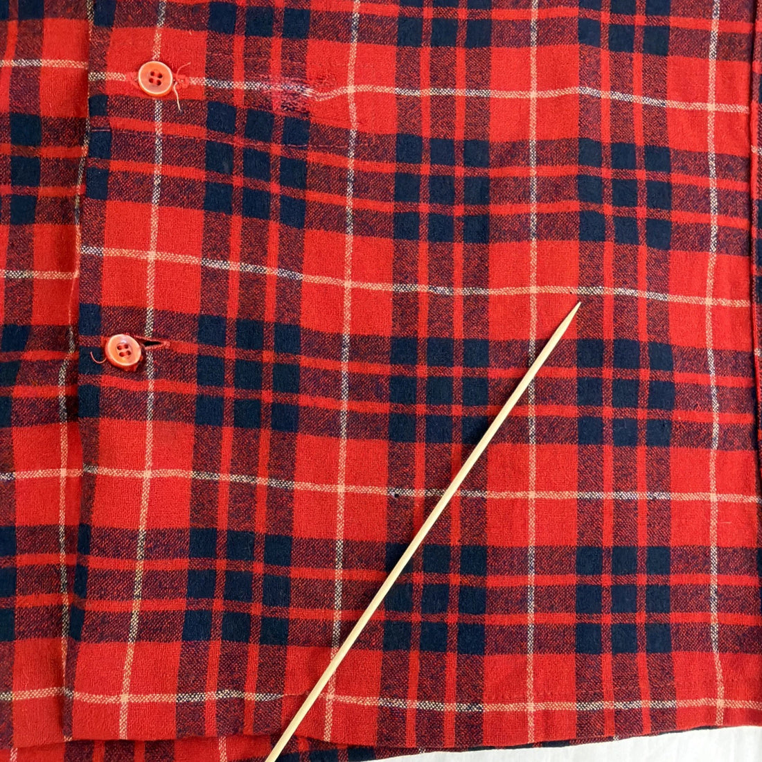 Vintage Pendleton Wool Board Button Up Shirt Size Medium Plaid