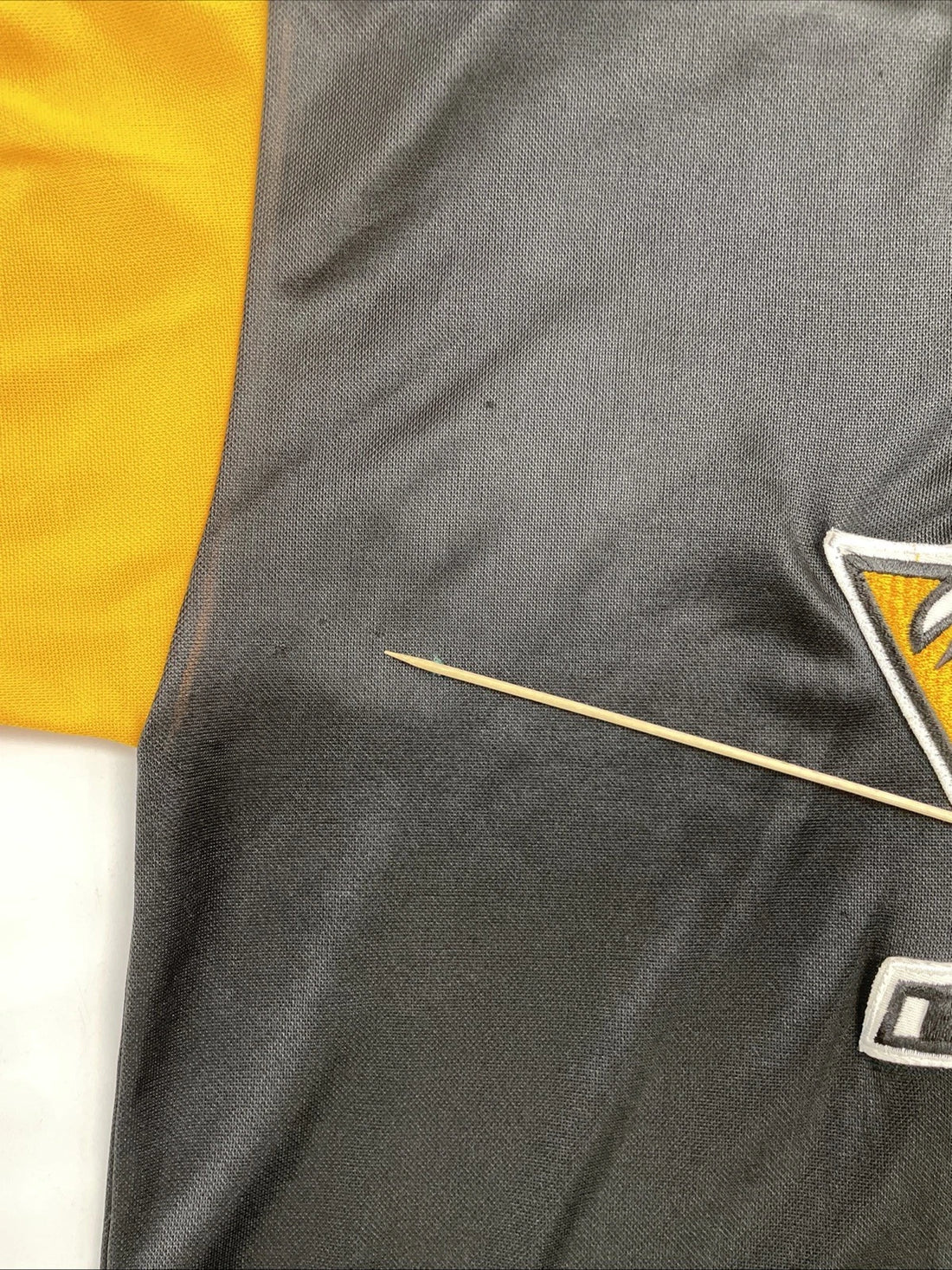 Vintage Pittsburgh Penguins CCM Jersey Size XL 90s NHL